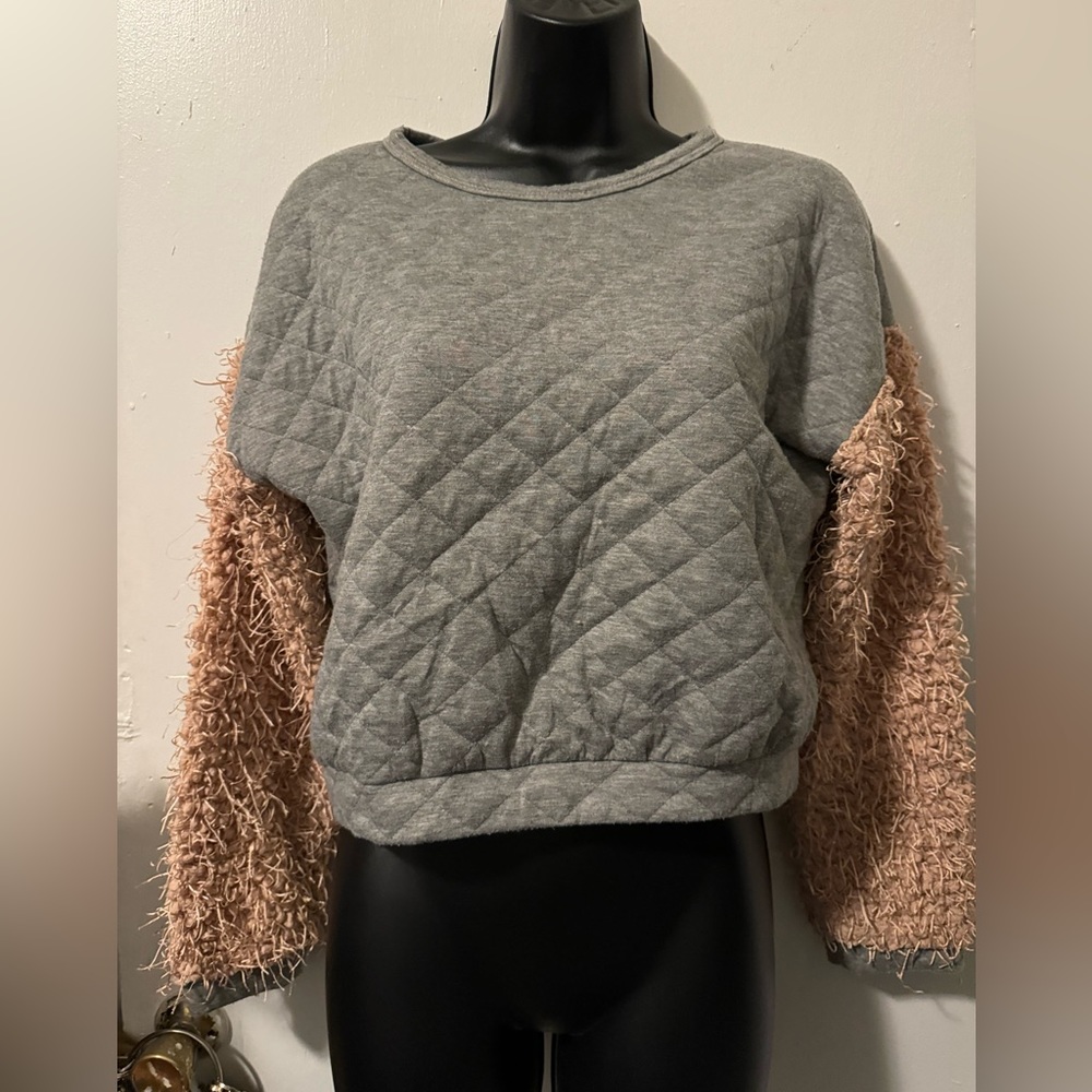 Topia Crop Top Sweater